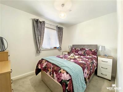 Picture 13